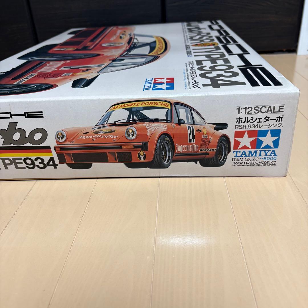 未組立　タミヤ ポルシェターボ RSR Type 934 1/12