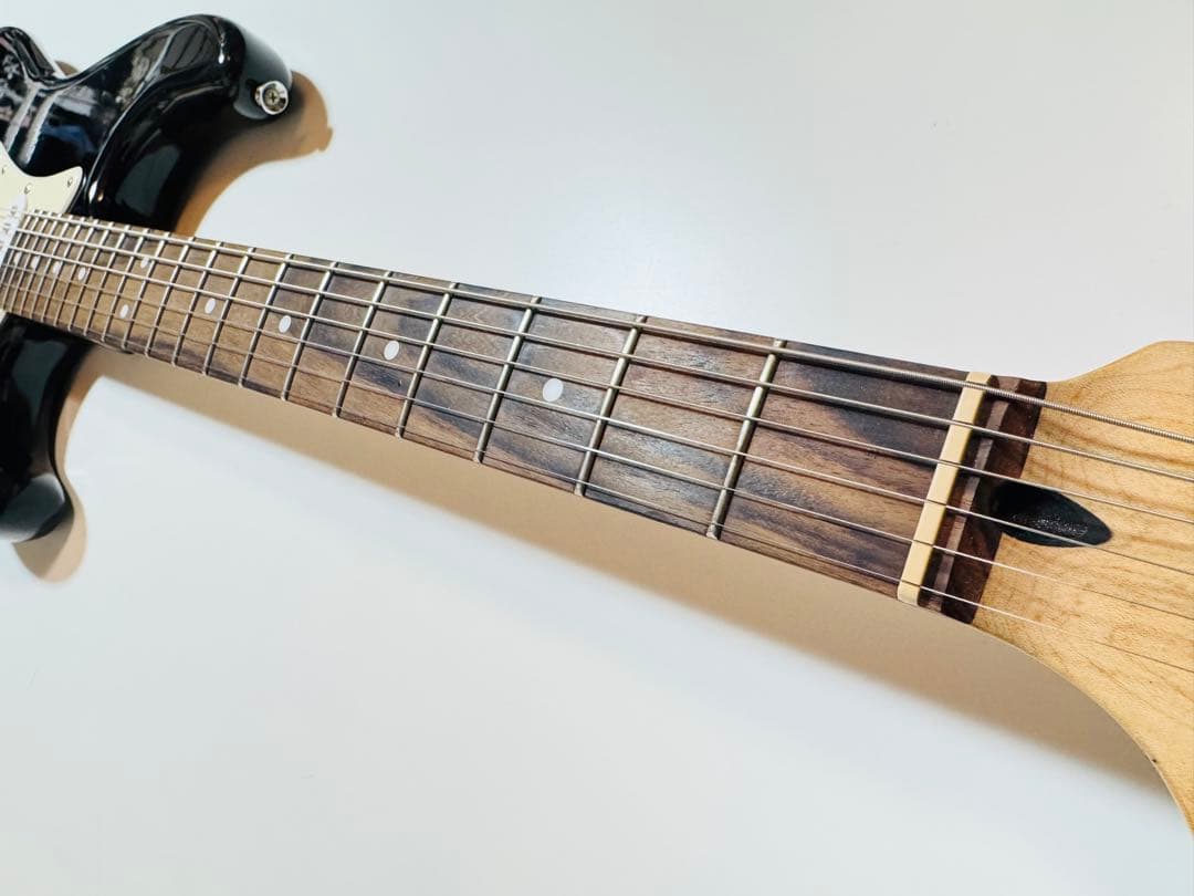 Squier Bullet Strat ストラトキャスター　エレキギター　黒