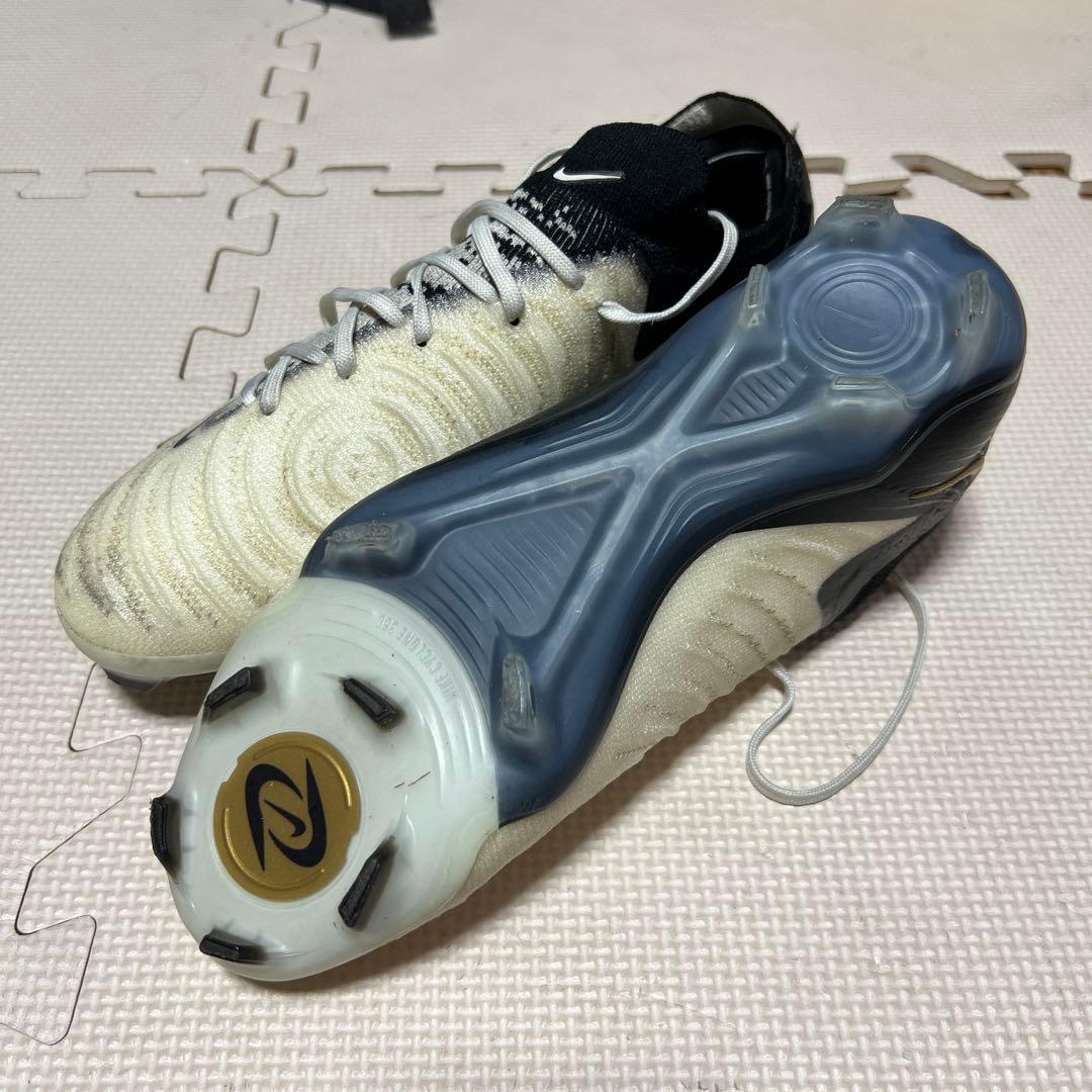 Nike ファントムGX2
