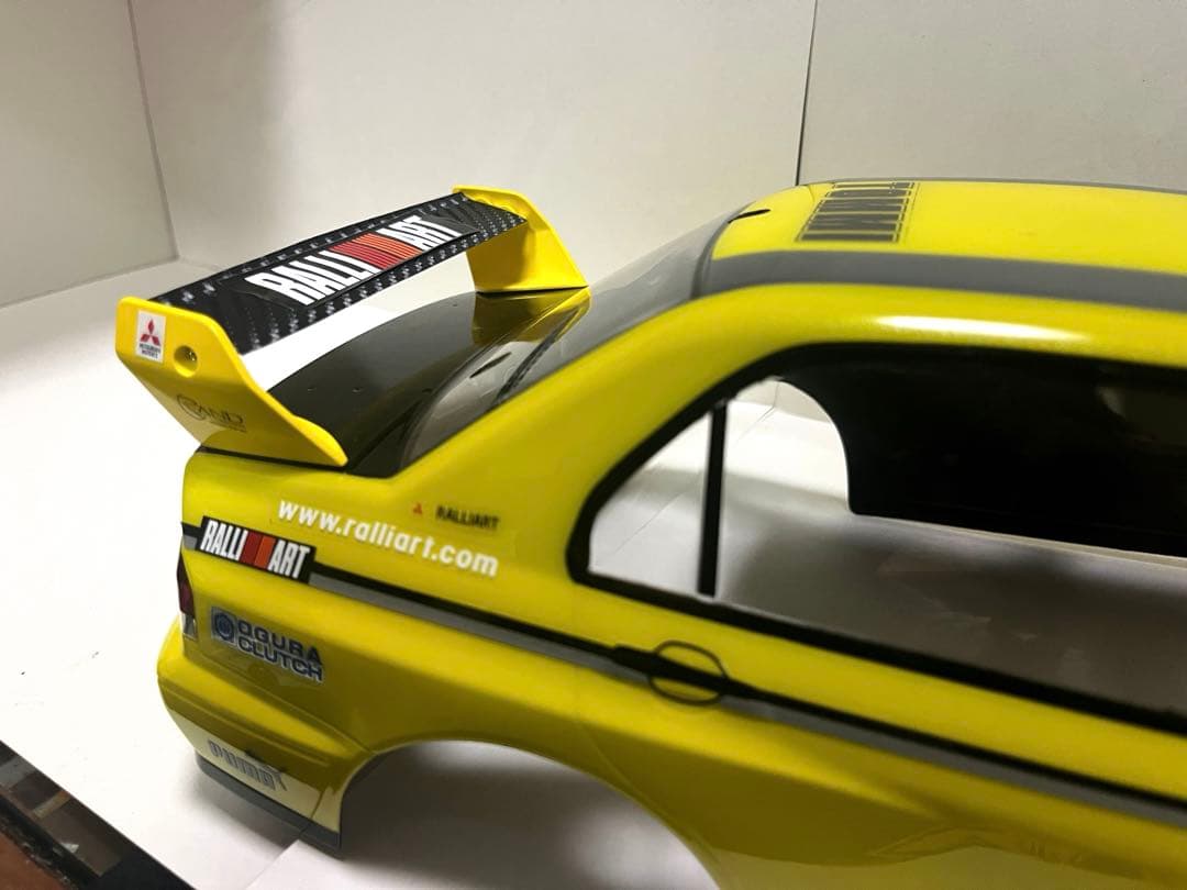 ラジコン 1/10 タミヤ 三菱ランサーエボリューションⅦボディのみ。未走行