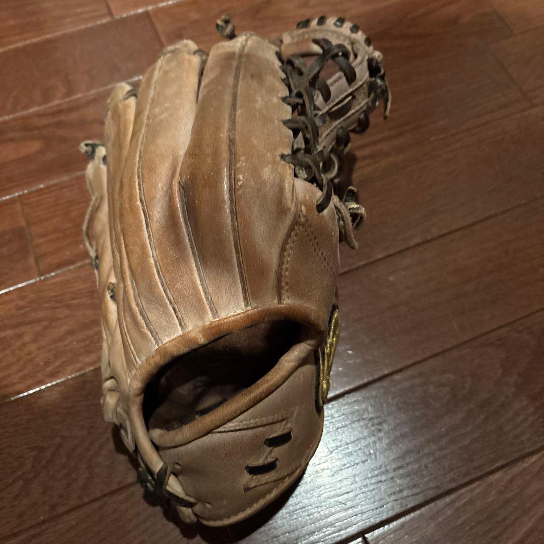 硬式グローブ ブラウン