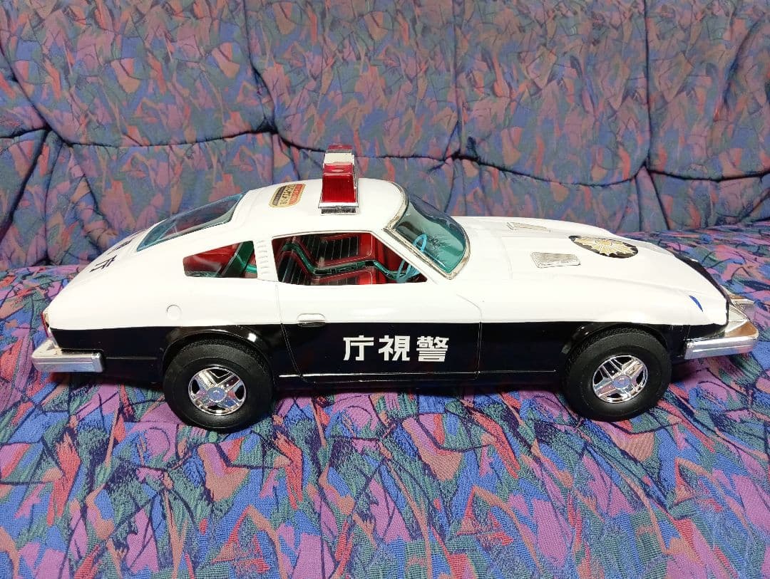 希少イチコーのニッサン Fairlady Z パトロールカー未使用品 全長47㌢