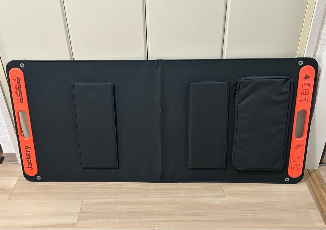 【やや日焼けあり】ジャクリ Jackery SolarSaga 100W