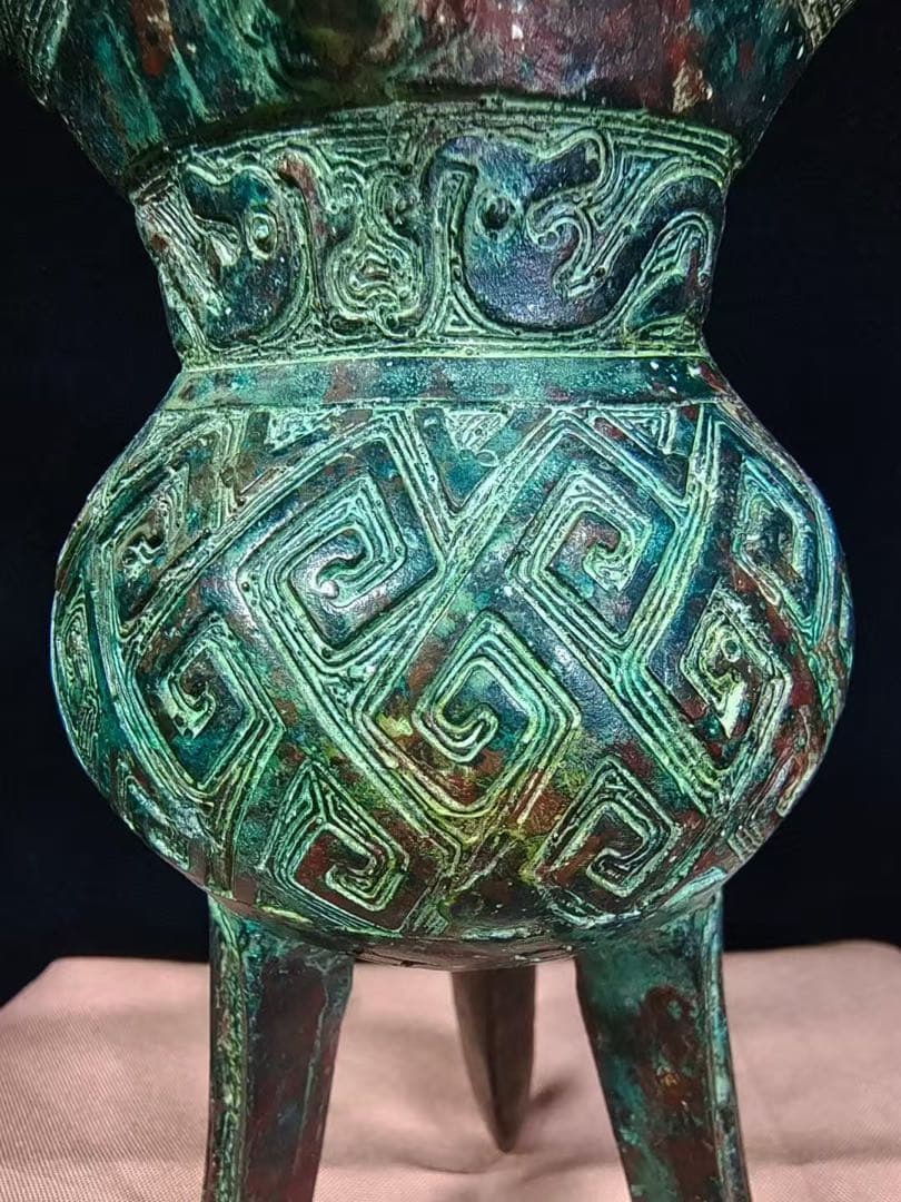 中国古美術品.旧蔵珍品·古青銅器·酒礼器 ·古酒器·祭祀品·文房置物·賞物