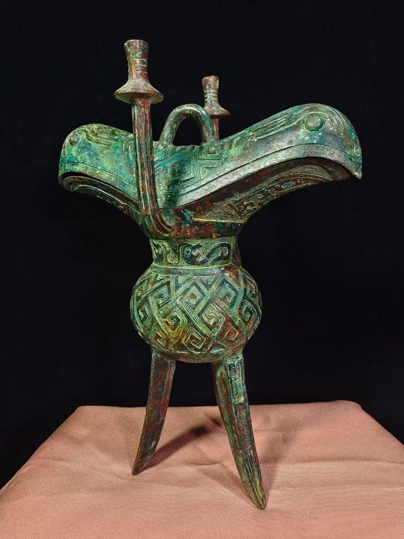 中国古美術品.旧蔵珍品·古青銅器·酒礼器 ·古酒器·祭祀品·文房置物·賞物
