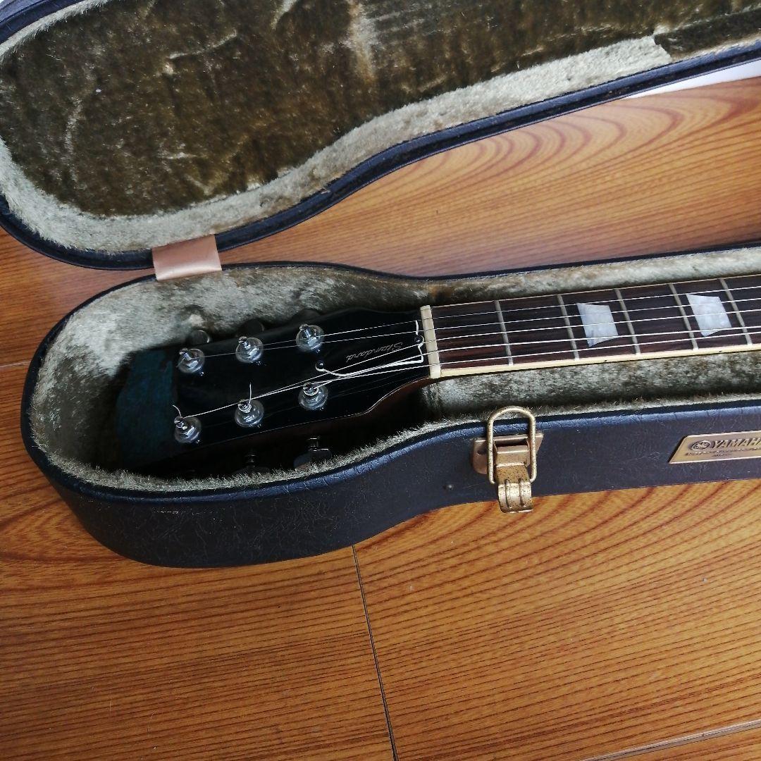 [ジャンク] メーカー不明の古いギター