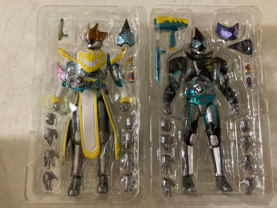 値下げ　非接触★SHFiguarts 仮面ライダーエビル＆ライブ　セット