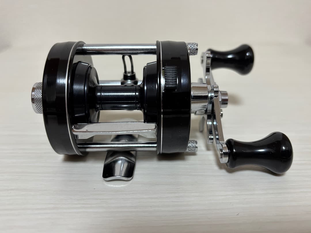 アンバサダー2500C Black Special サイモンシモムラハンドル付