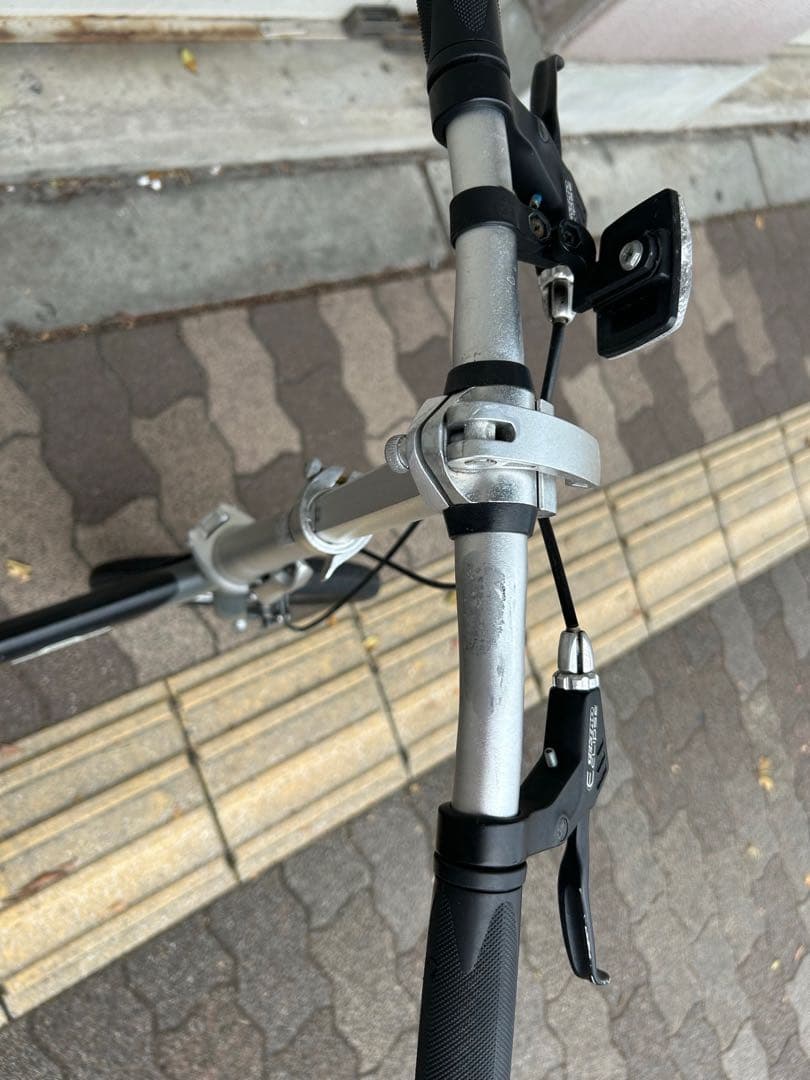 LOG OUTRUNK[ログ アウトランク]14吋 折り畳み自転車