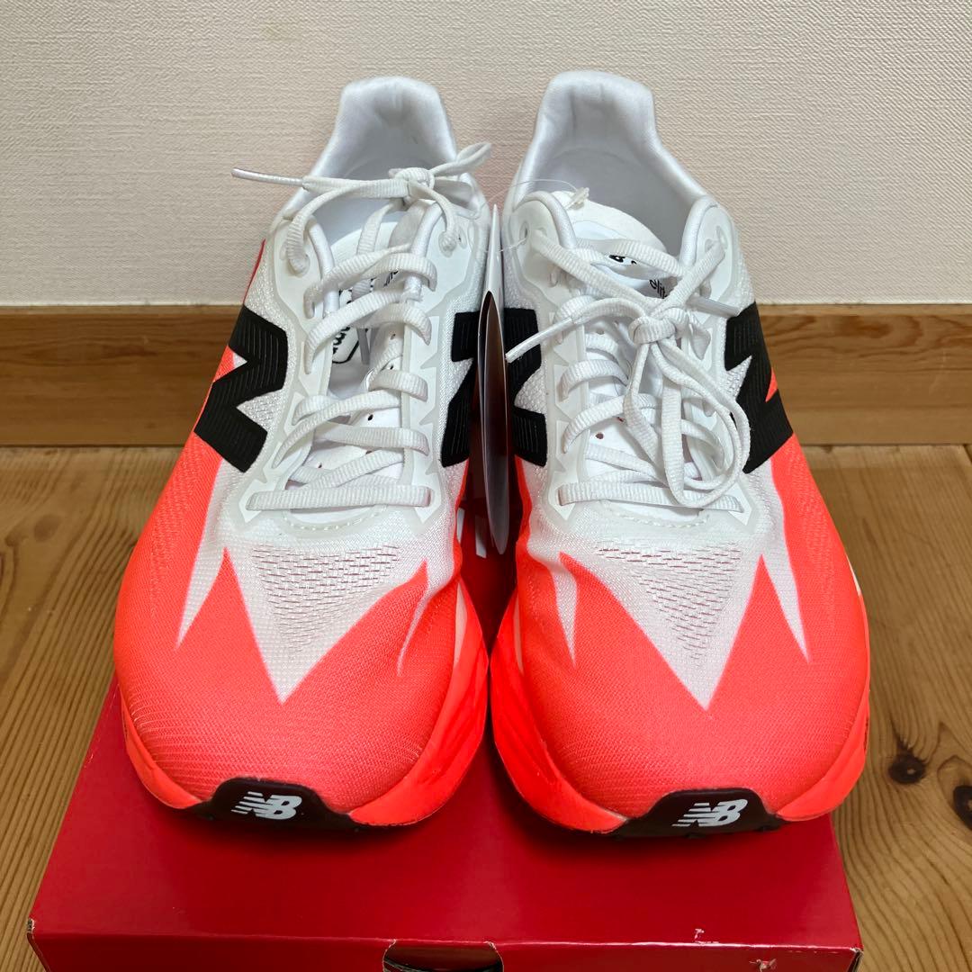 スパイク・シューズ NewBlance Fuelcell Supercomp Elite V5