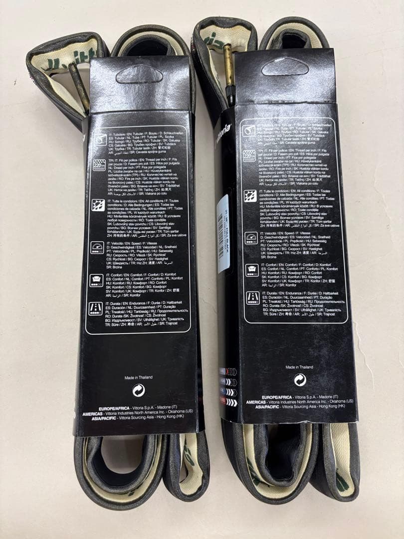 337【新品ラスト１品】vittoria　Strada　チューブラータイヤ　2本