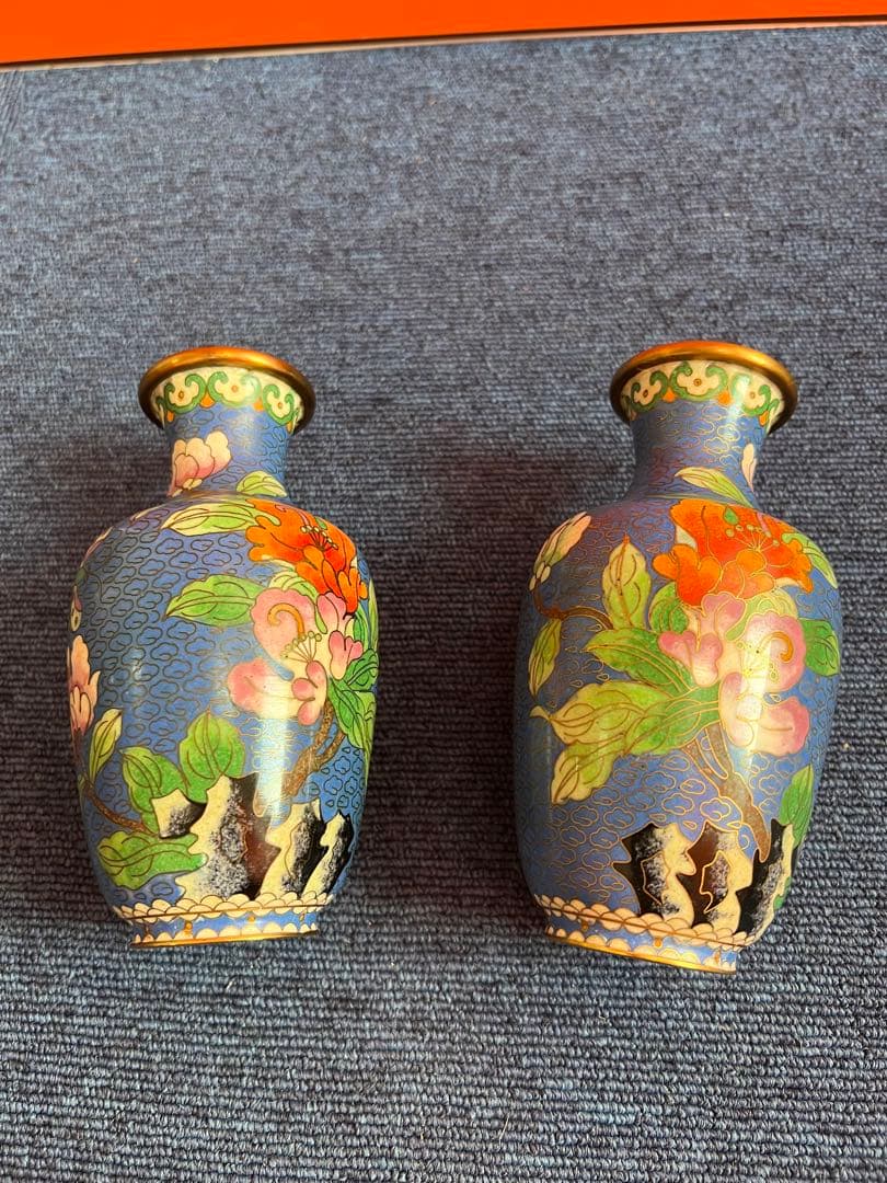 1053  中国　景泰藍　七宝　琺瑯　花瓶　2客　時代物
