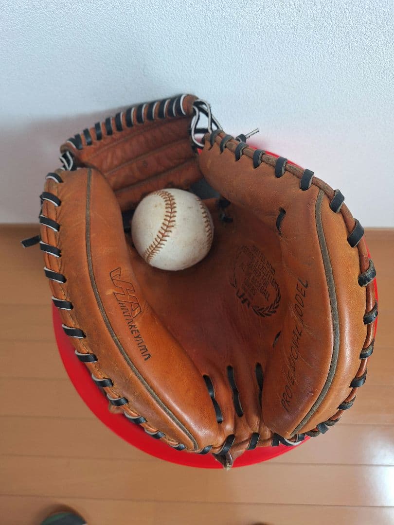 ハタケヤマ 軟式キャッチャーミット　中古