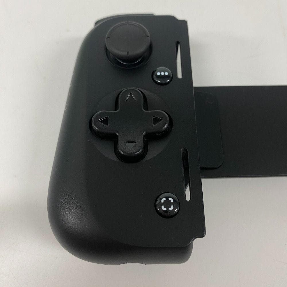 レイザー Edge Kishi V2 Pro ポータブルゲーミングデバイス