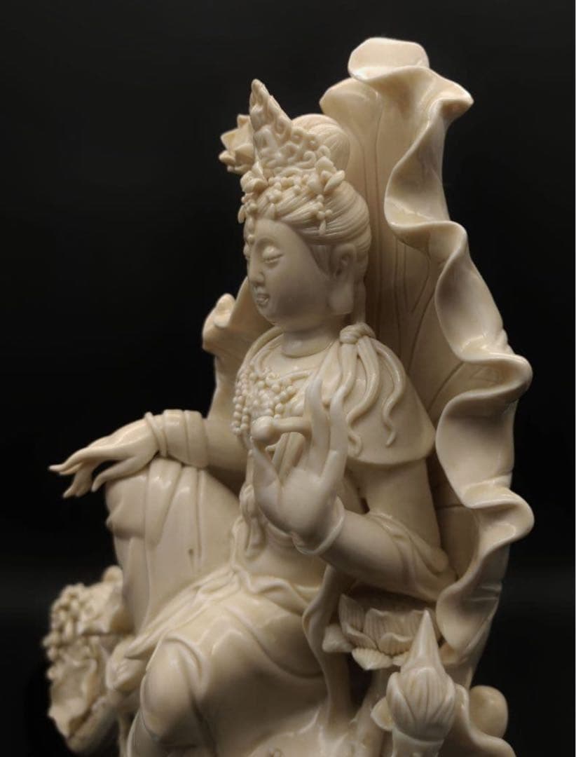 古美術 白磁觀音像 仏像 何朝宗 オブジェ