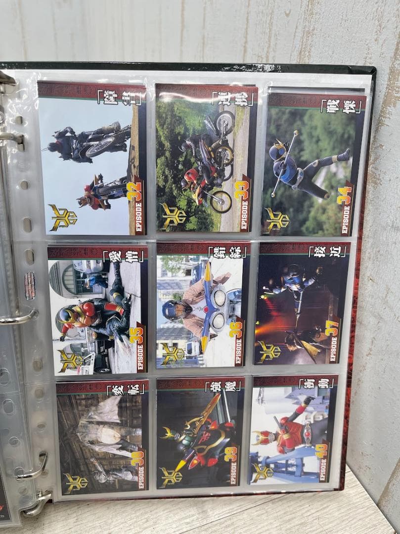 仮面ライダークウガ トレーディングコレクション バインダー カード175枚