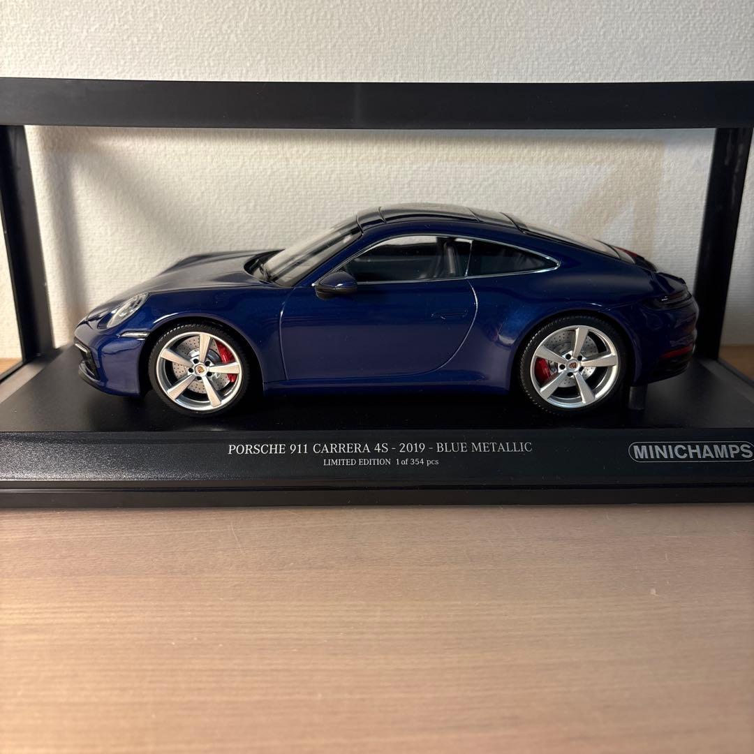 ミニチャンプス　ポルシェ　911 カレラ　4S 1/18 ミニカー　ブルー