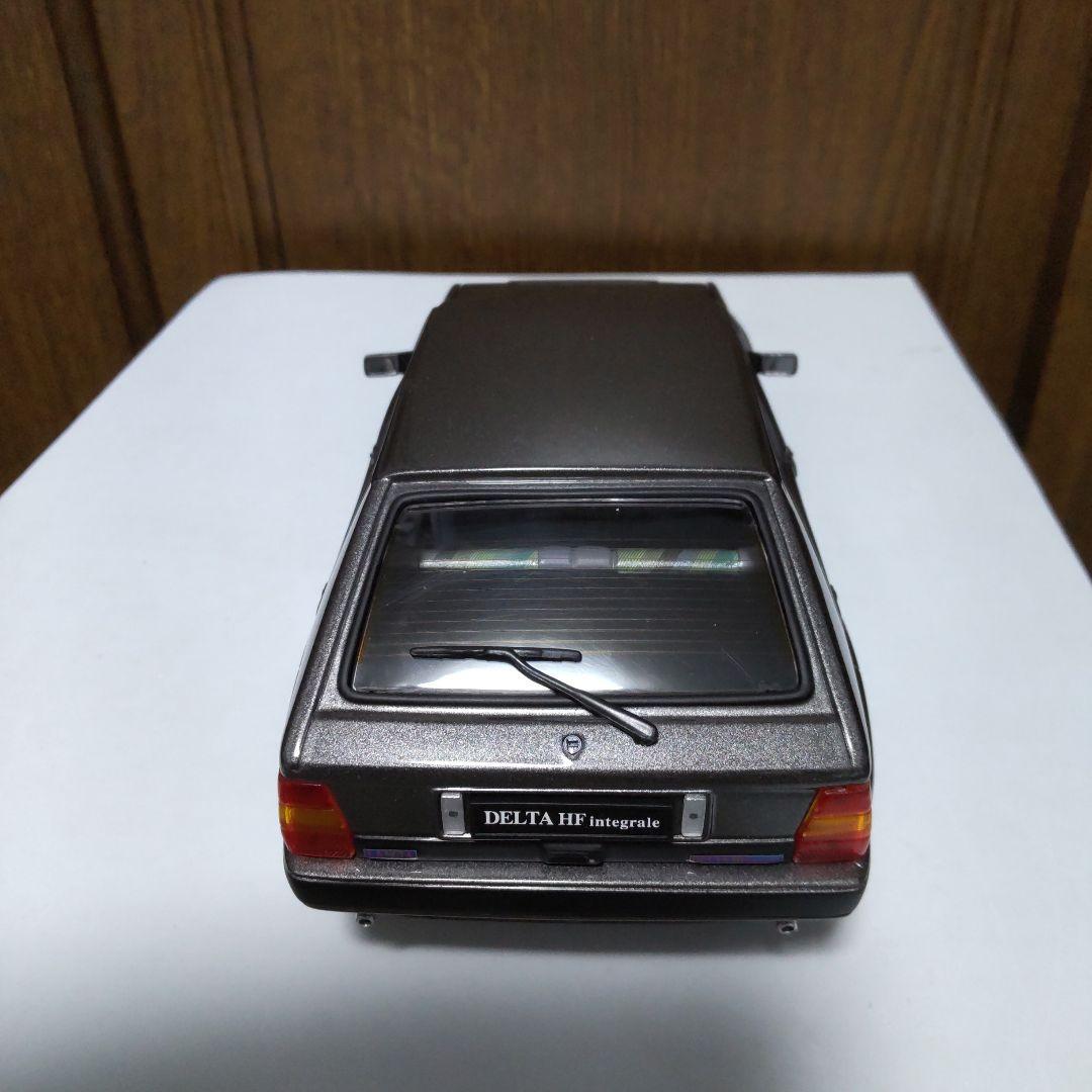 ランチア デルタ HF インテグラーレ 16V グリジオクォーツ サンスター