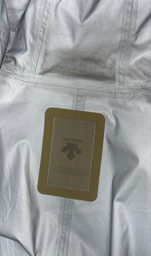 DESCENTE レディース M 防水ジャケットレインコート