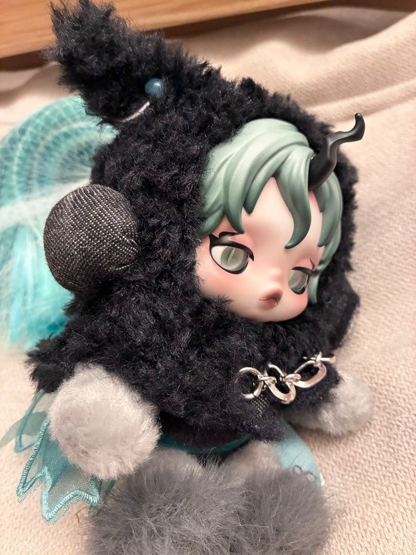 スカルパンダマイリトルポニースーパーシークレットQueenChrysalis