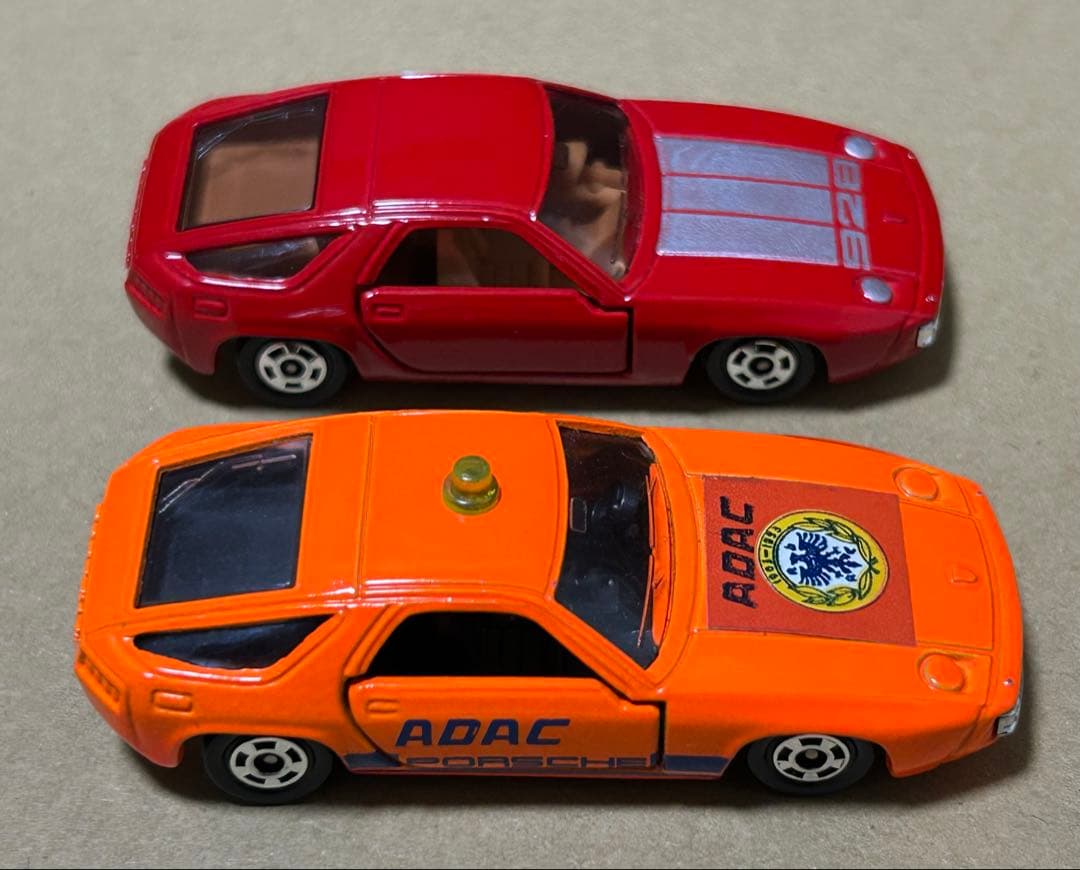 トミカ ポルシェ 928 2台セット ADACペースカー
