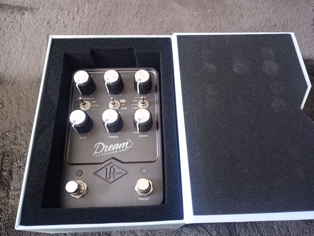 UAFX Dream65 Reverb Amp pedal純正アダプター付き