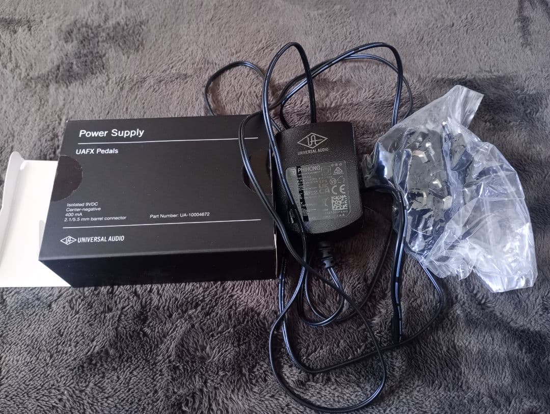 UAFX Dream65 Reverb Amp pedal純正アダプター付き