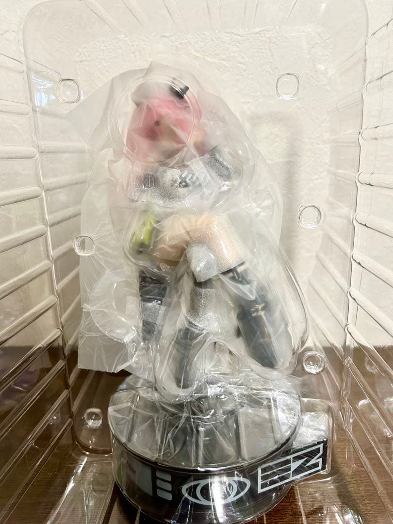 ゼンレスゾーンゼロ　ニコ・デマラ　フィギュア 1/7スケール
