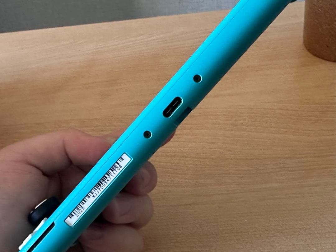 Nintendo Switch Lite まめきち＆つぶきちアロハ柄