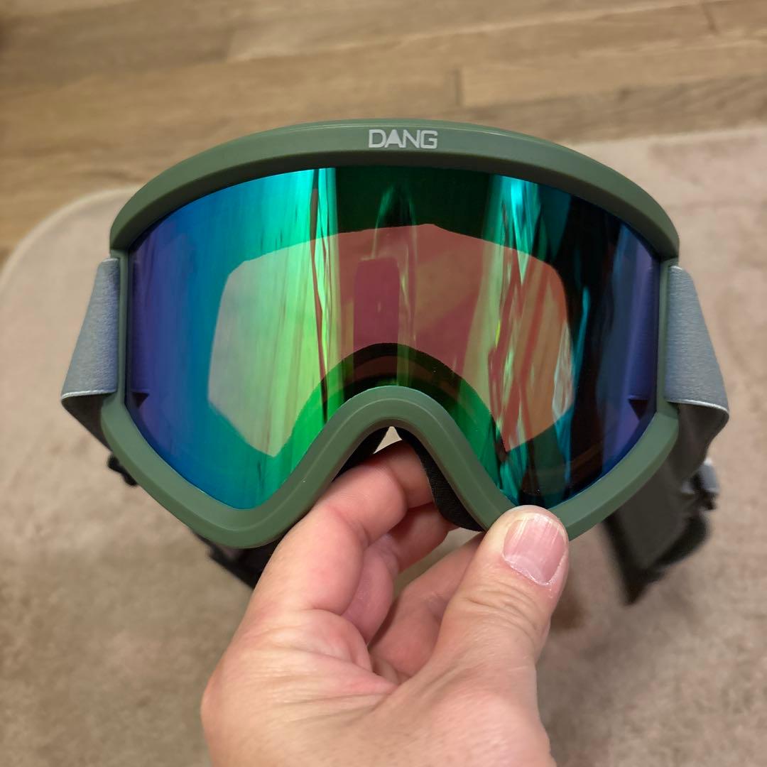 美品　DAMG SHADES ダンシェイディーズ　ゴーグル　マグネットバックル