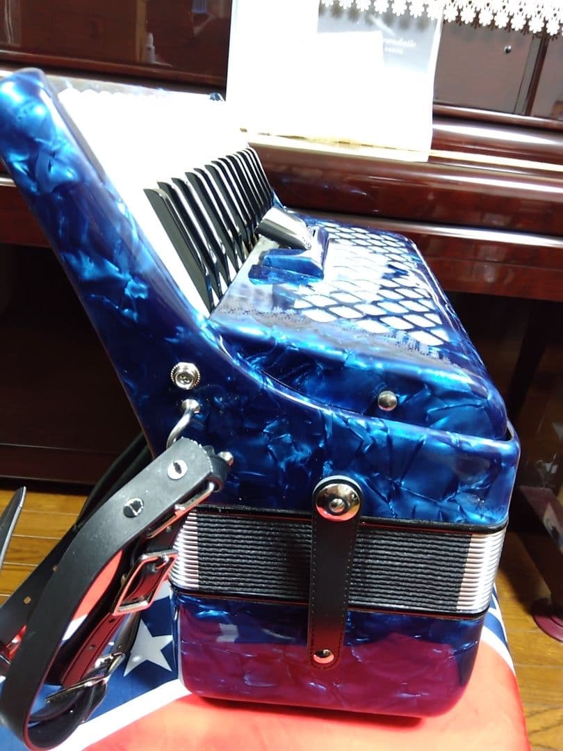 TOMBO Grandaile GT-32超レア青 簡易調律済新品パーツ交換多数