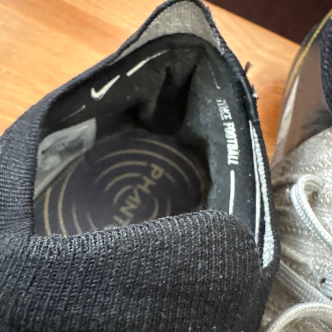Nike Phantom GT サッカーシューズ グレー