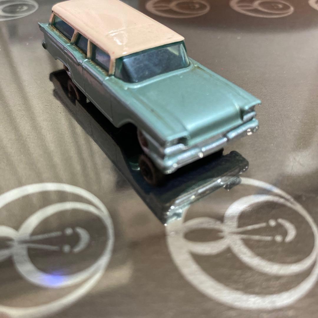 マッチボックス　ミニカー