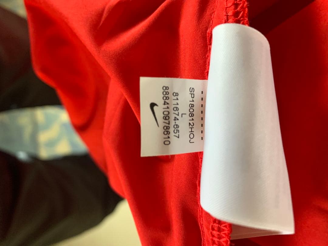 ☆女性用☆ Nike Running ジャケット Lサイズ レッド