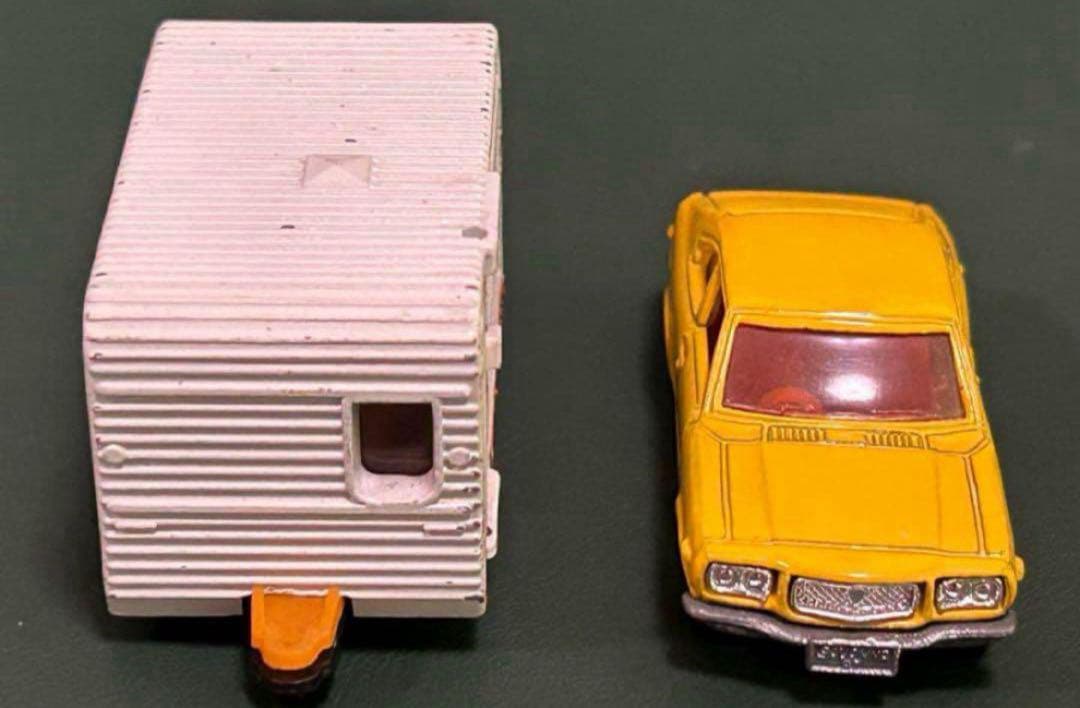 トミカ マツダ サバンナGT フランスベッド キャンピングカー 2台セット