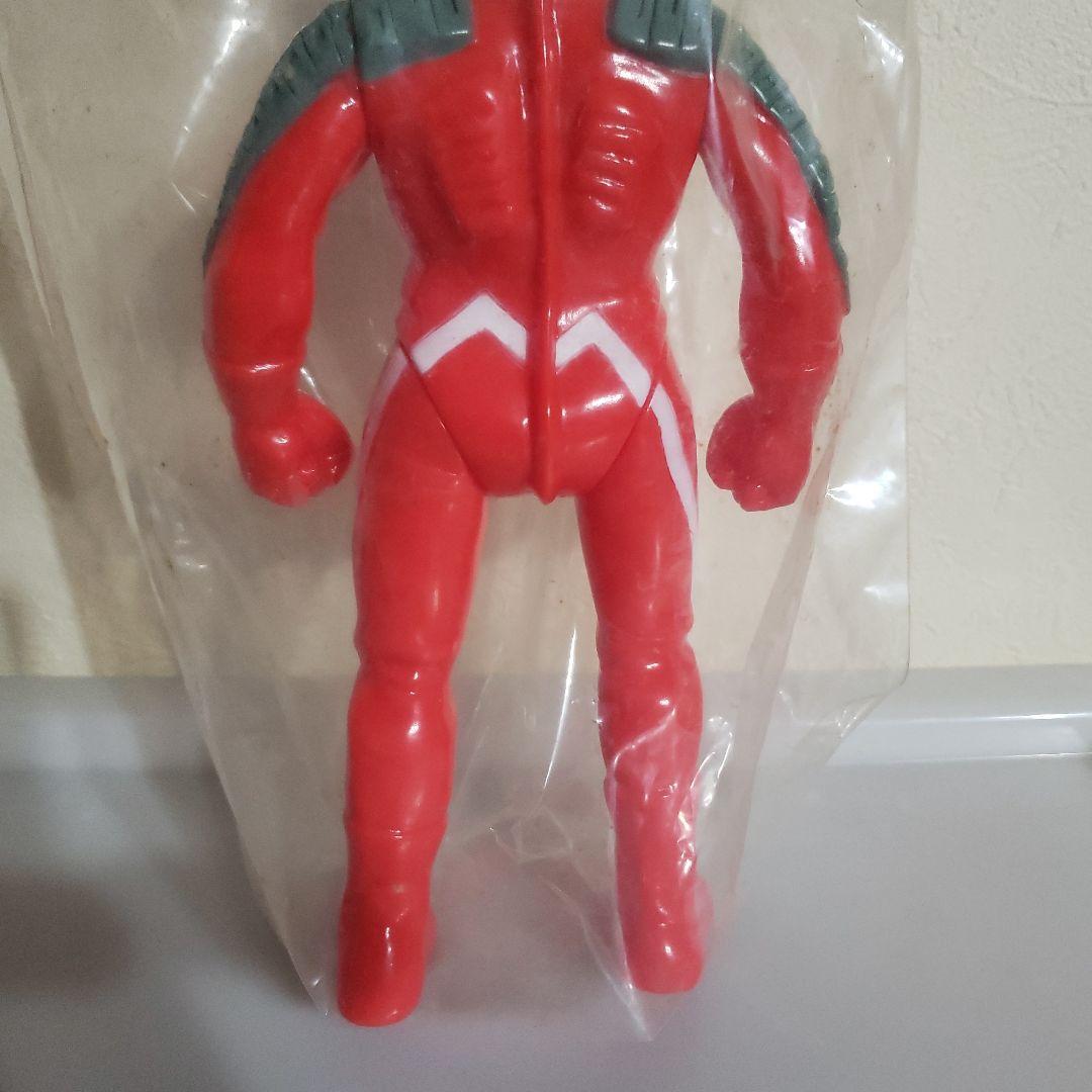 怪獣軒 ソフビ　ウルトラマン　セブン　赤いフィギュア 未開封