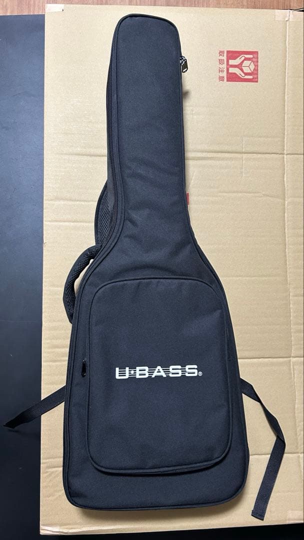 KALA U-BASS サンバースト 専用ケース付き