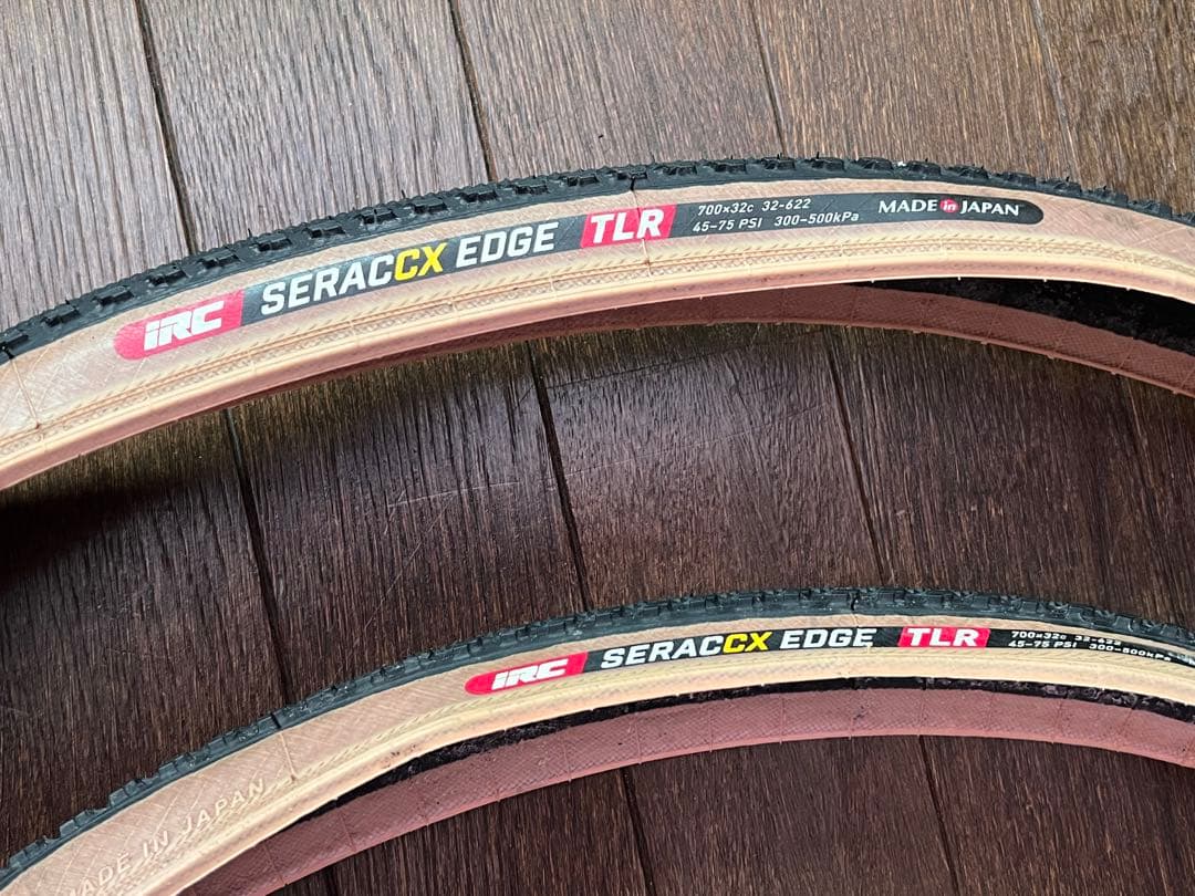 IRC SERAC CX EDGE TLR 32C シクロクロス用 2本セット