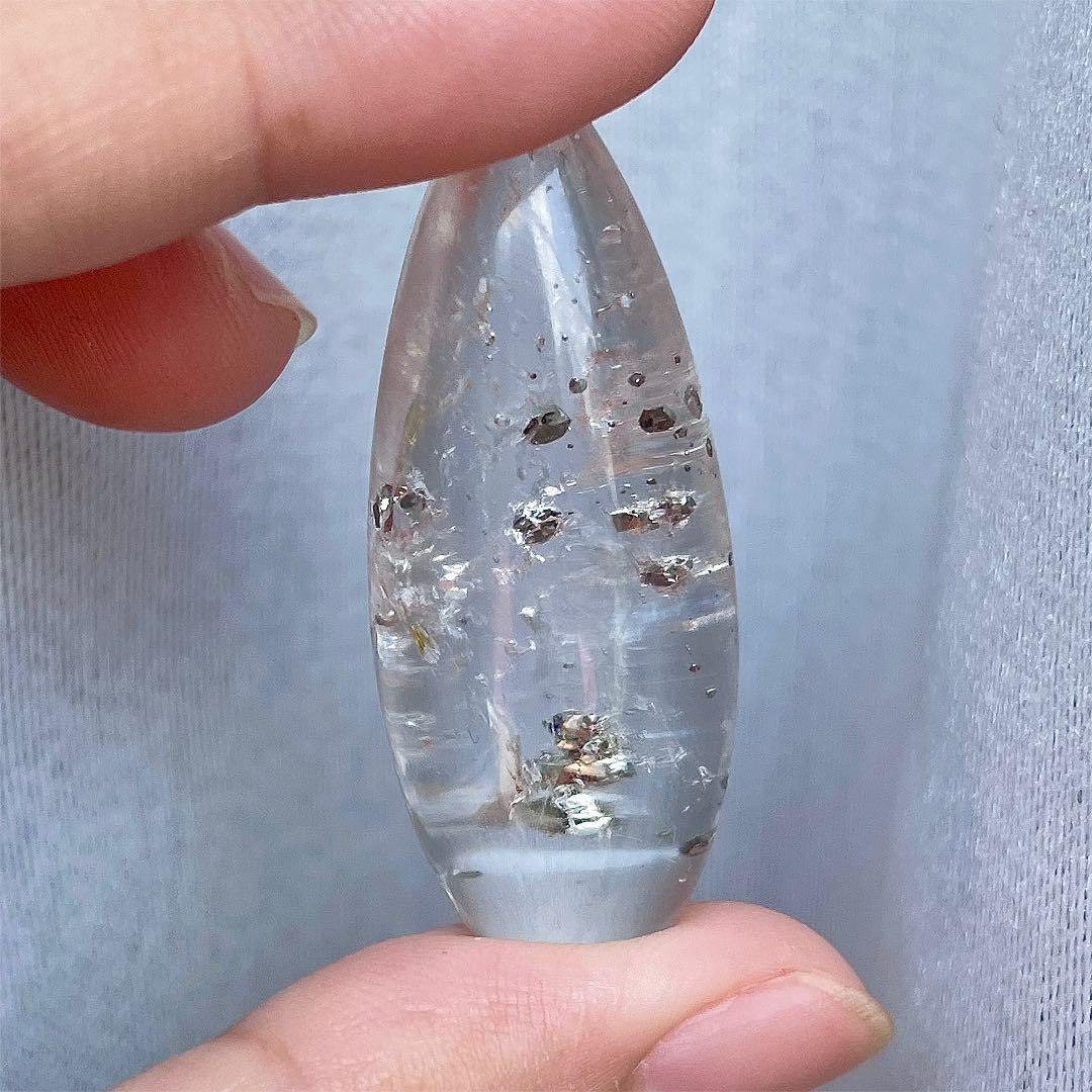 パイライトインクォーツ　ペンダントトップ　素材天然石水晶　穴あり　パワーストーン