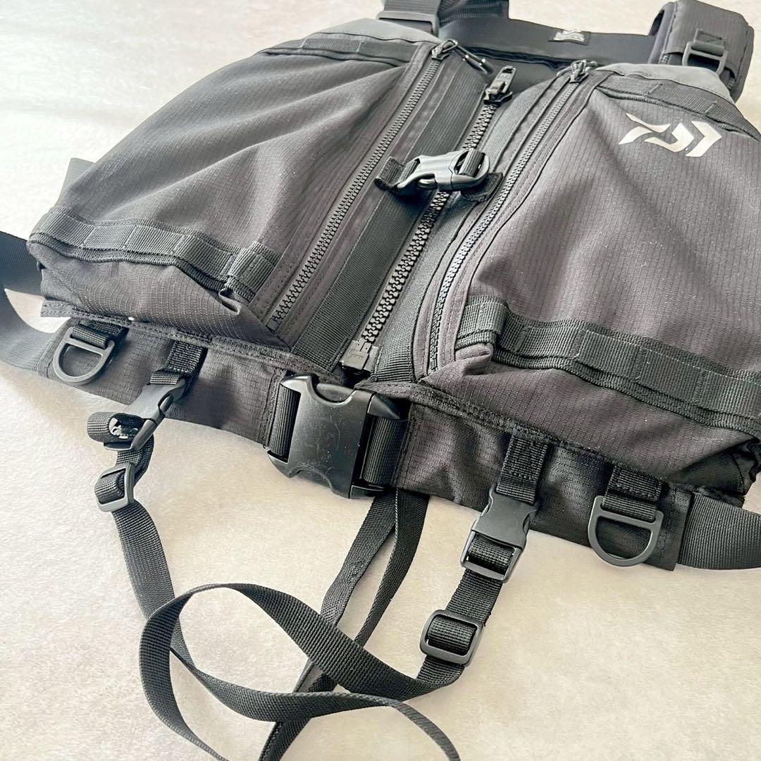 【ロックショアベスト】DAIWA DF-4023 FREE