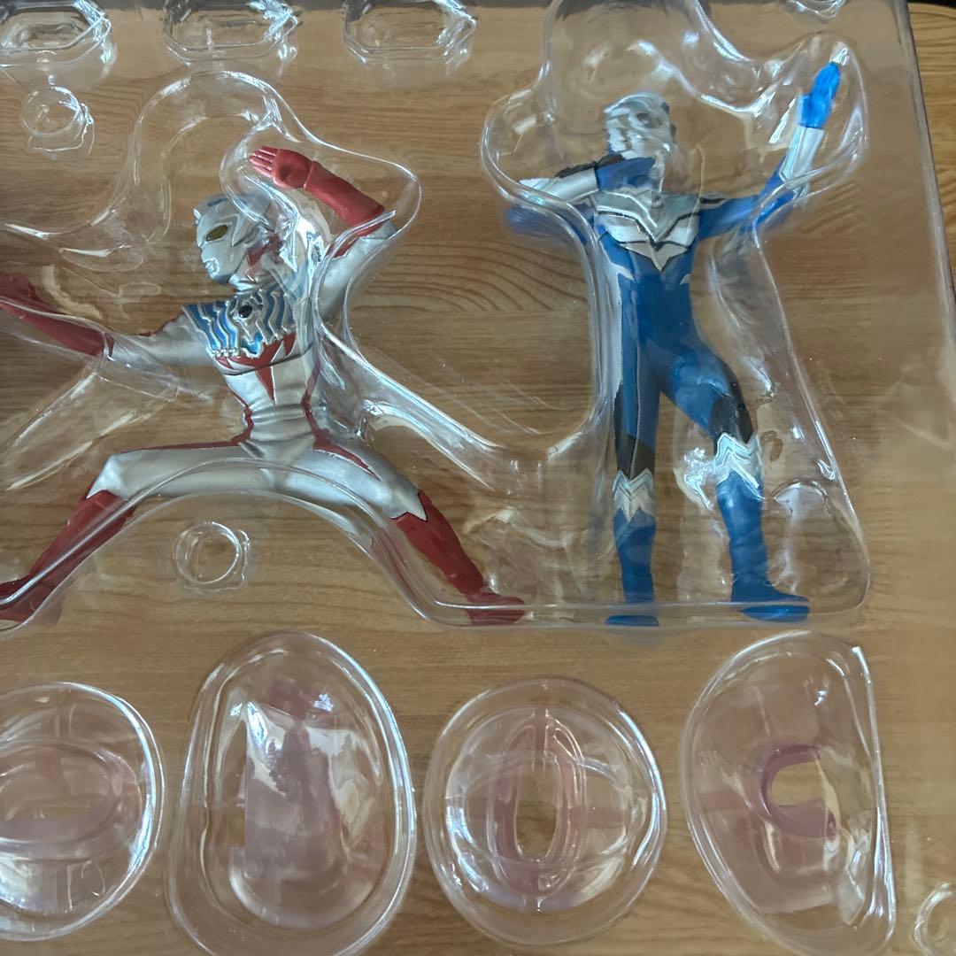 ウルトラマンルミナス　プレミアム　6体