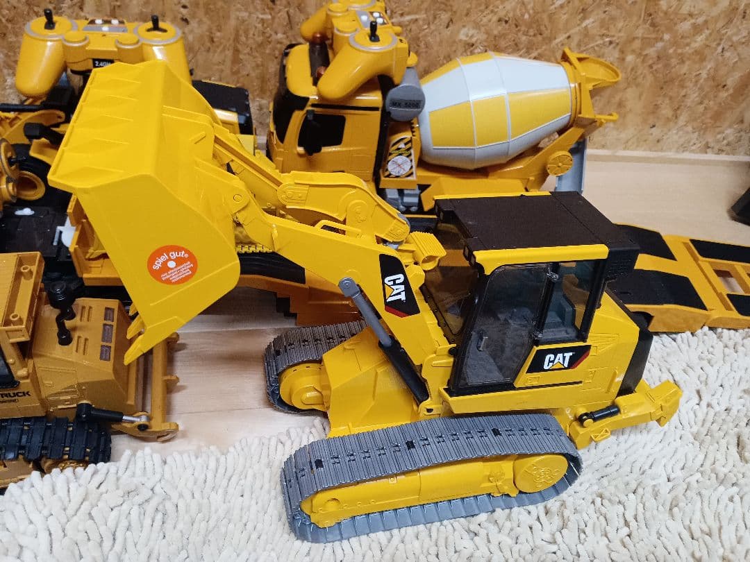 建設作業車　ラジコン