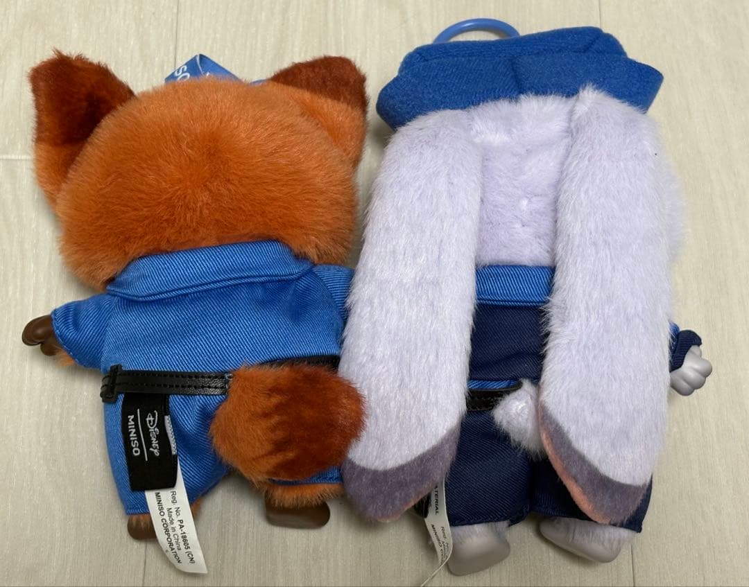 【2点セット】ズートピアMINISO ぬいぐるみペンダント 警官ニックジュディ