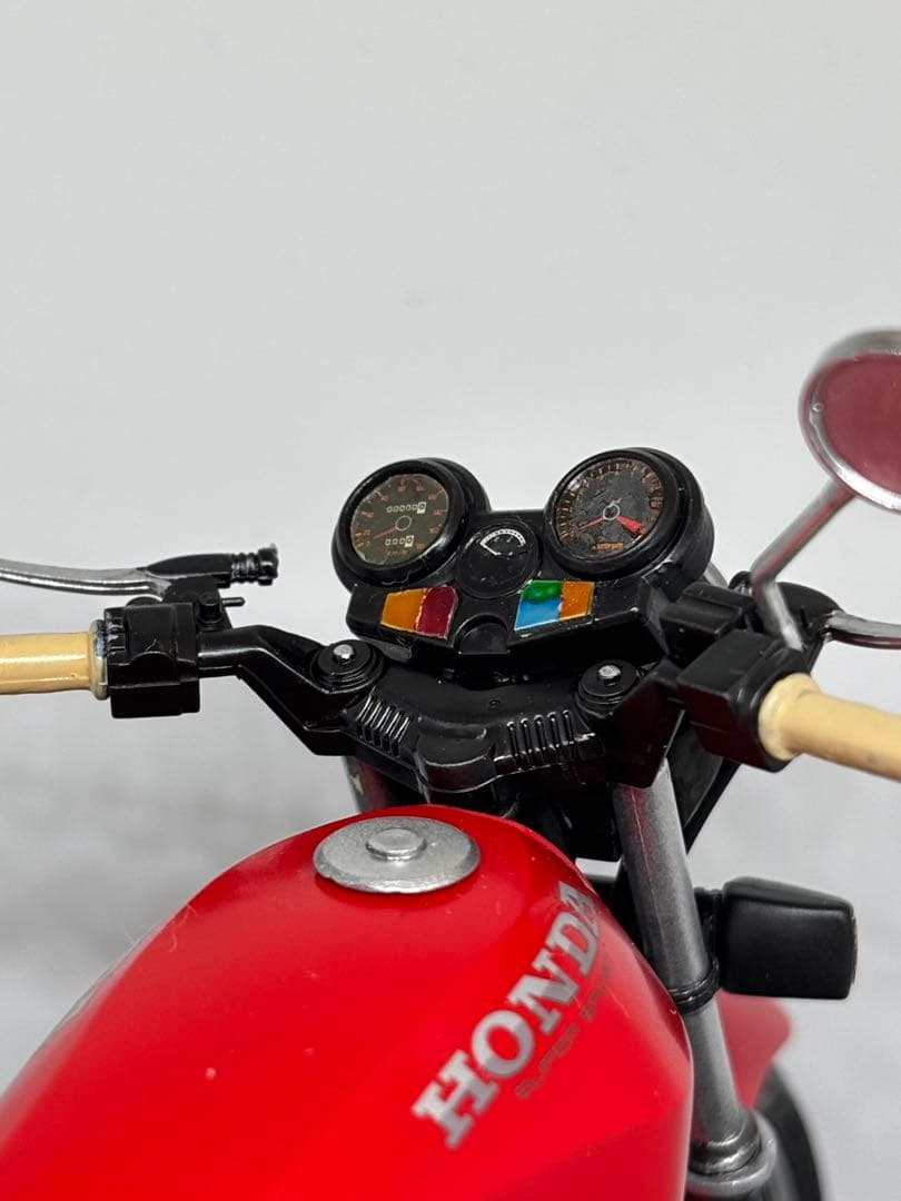 プラモデル完成品　アオシマ　ホンダ CBX400F 1/12 ソリッド　旧車會