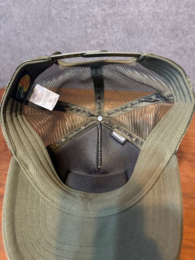 Bass Pro Shops メッシュキャップ