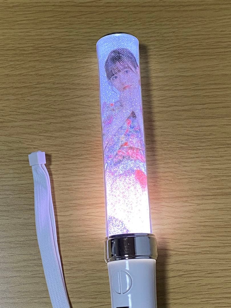 月足天音　FRUITS ZIPPER ペンライト