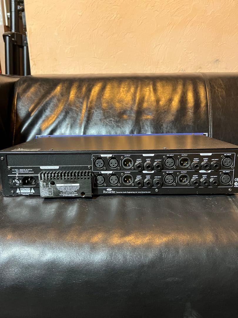 FOCUSRITE ISA 428 マイクプリアンプ【初期モデル】