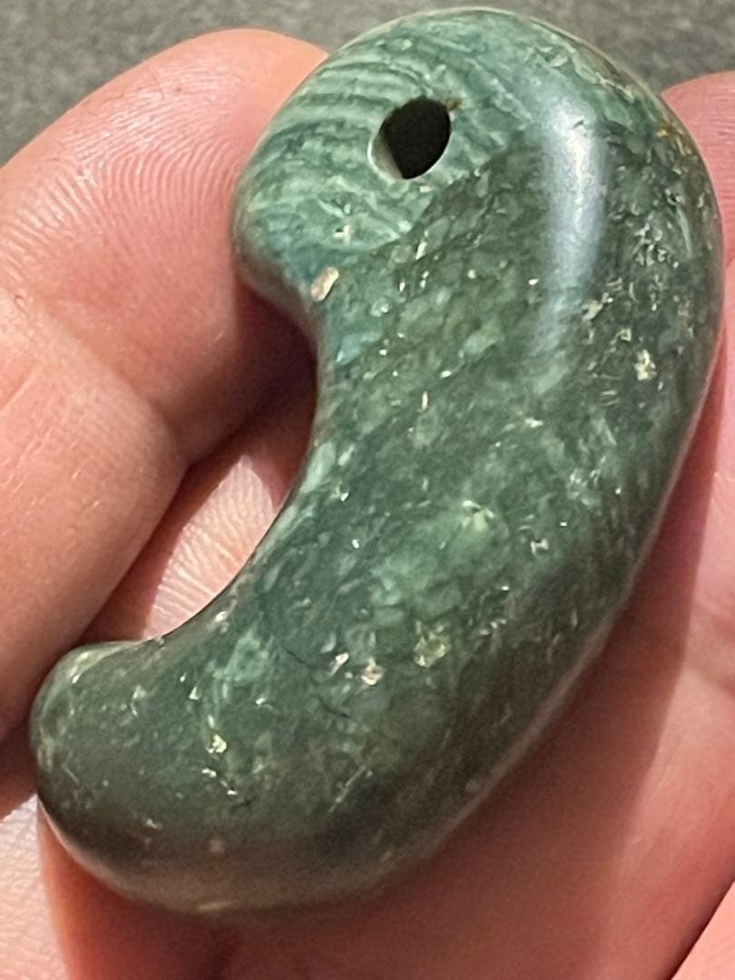 古墳時代　出雲石勾玉　コの字型 大型　出土品