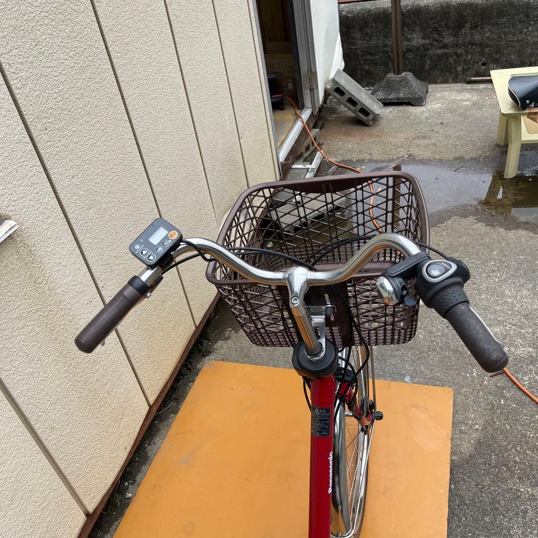電動アシスト自転車 赤 シティタイプ バスケット付き 24インチ
