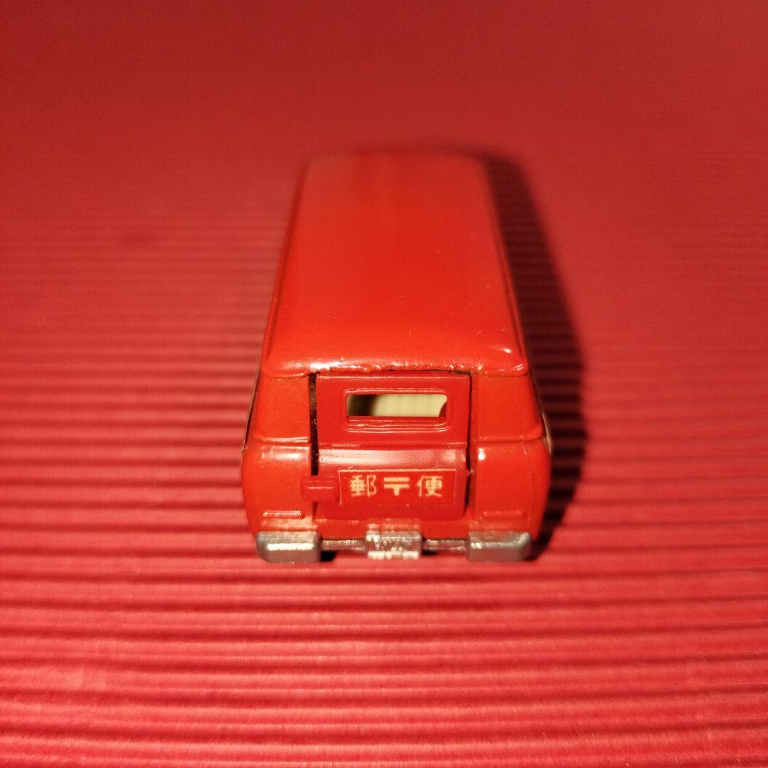 トミカ『トヨタハイラックス』1Eホイール